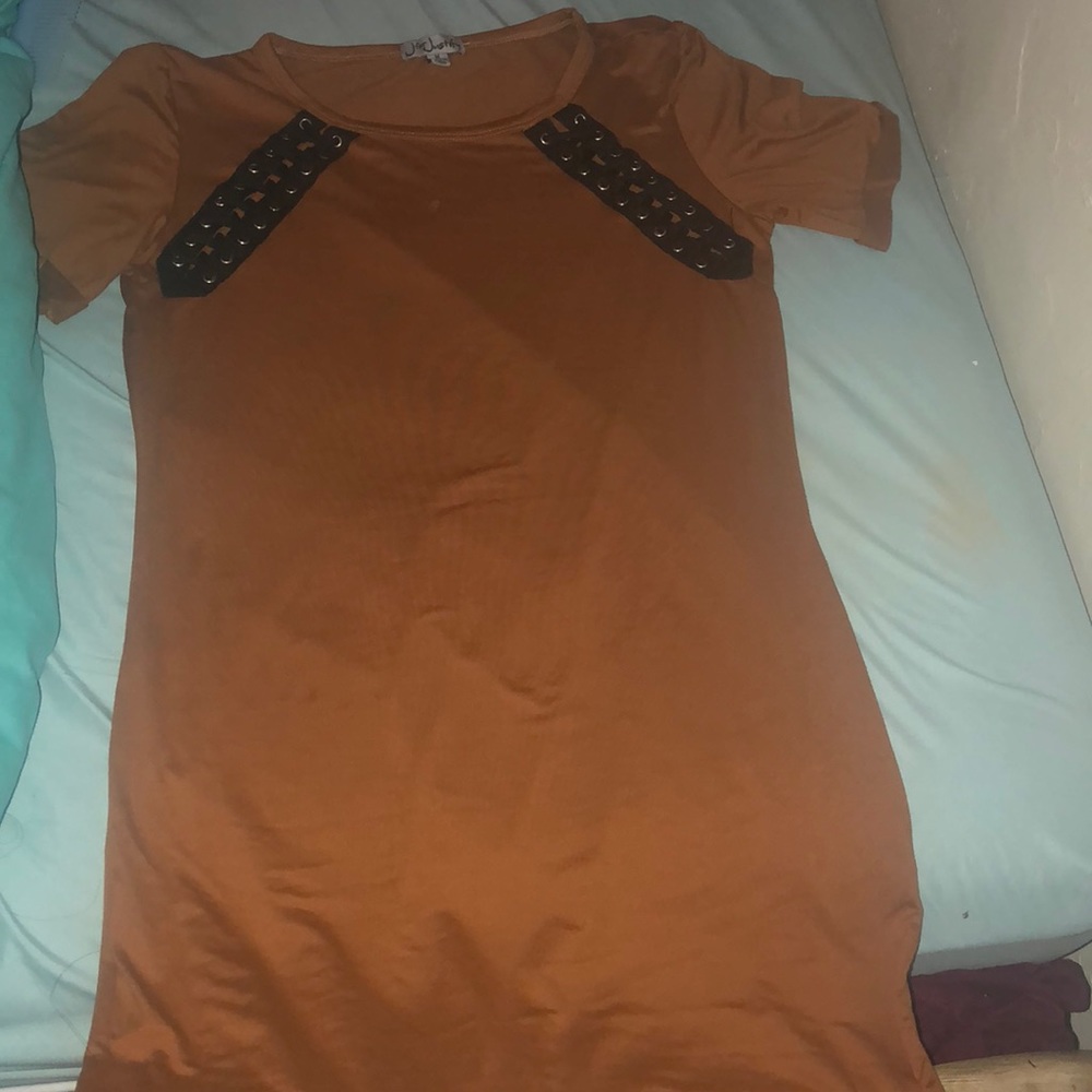 Lose/ tight dress